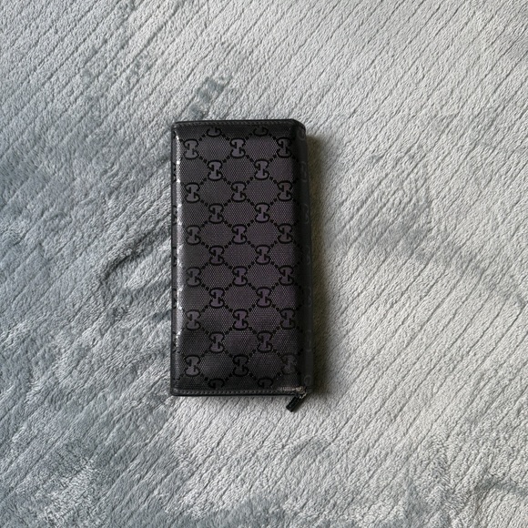 Gucci Carbon Fiber Long Wallet Black Checkbook Style w/ original dust bag & box - Picture 2 of 15